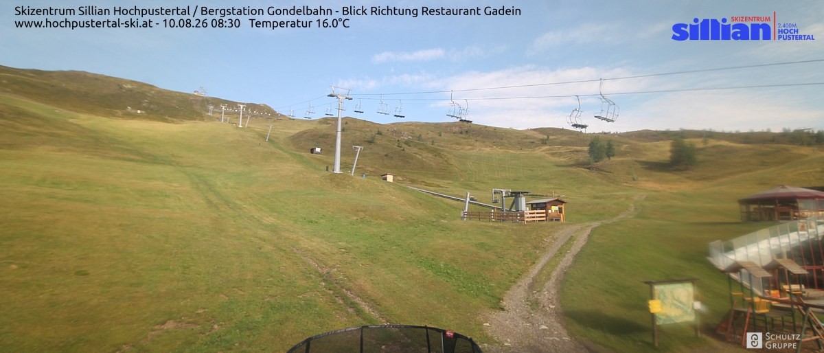 Archiv Foto Webcam Bergstation Gondelbahn in Sillian
