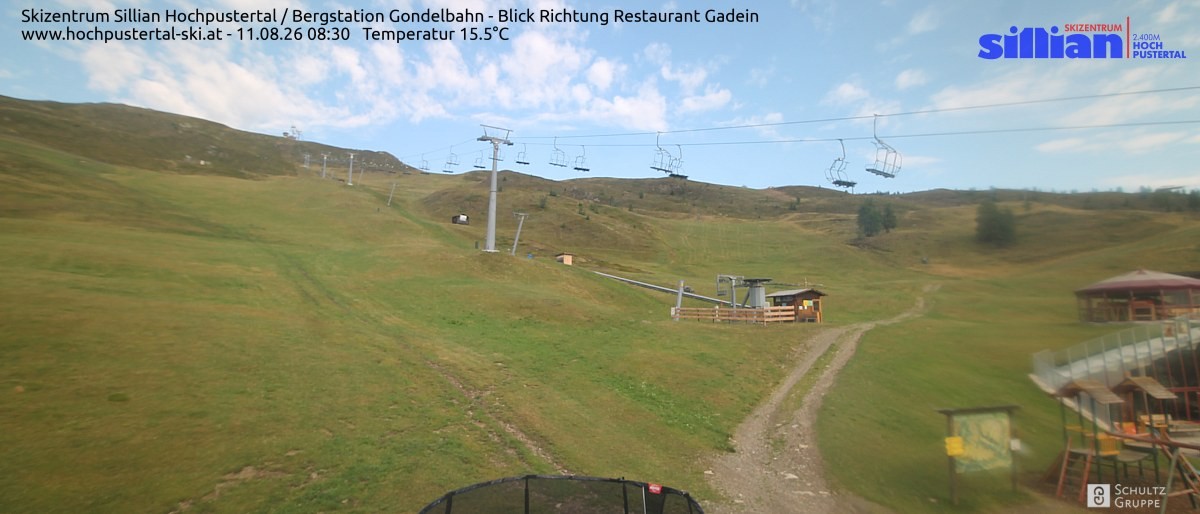 Archiv Foto Webcam Bergstation Gondelbahn in Sillian