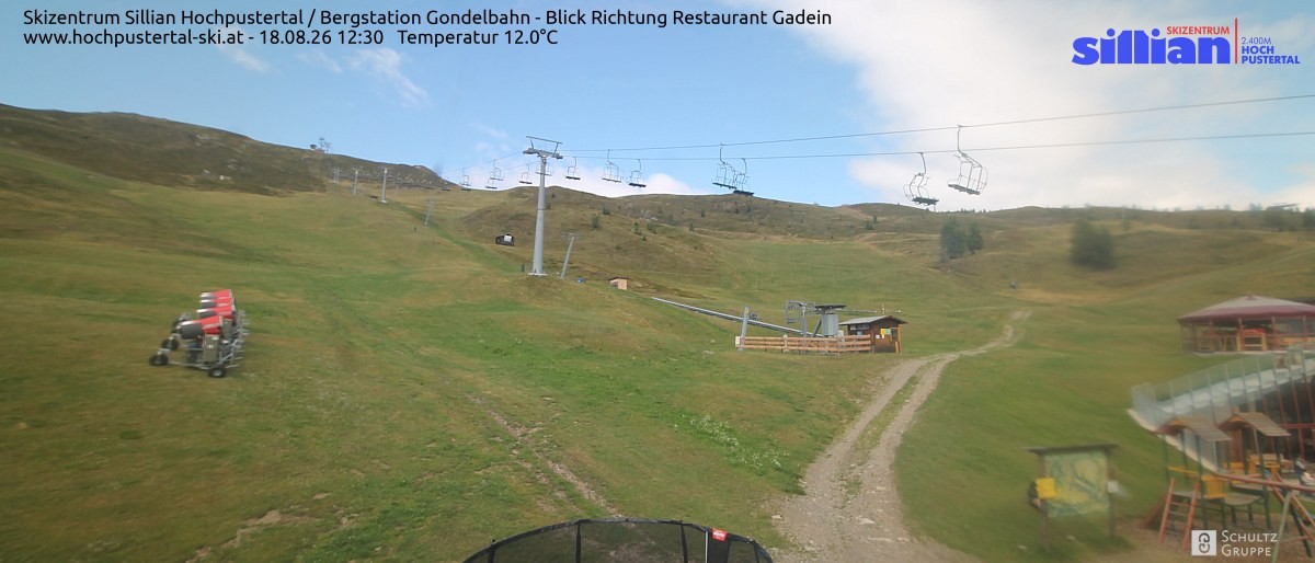 Archiv Foto Webcam Bergstation Gondelbahn in Sillian