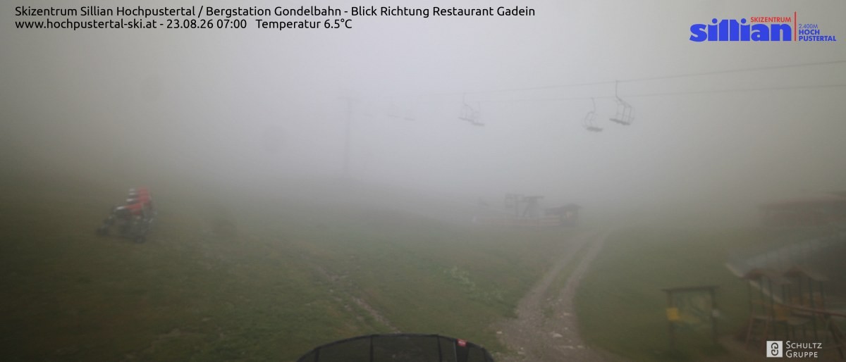 Archiv Foto Webcam Bergstation Gondelbahn in Sillian
