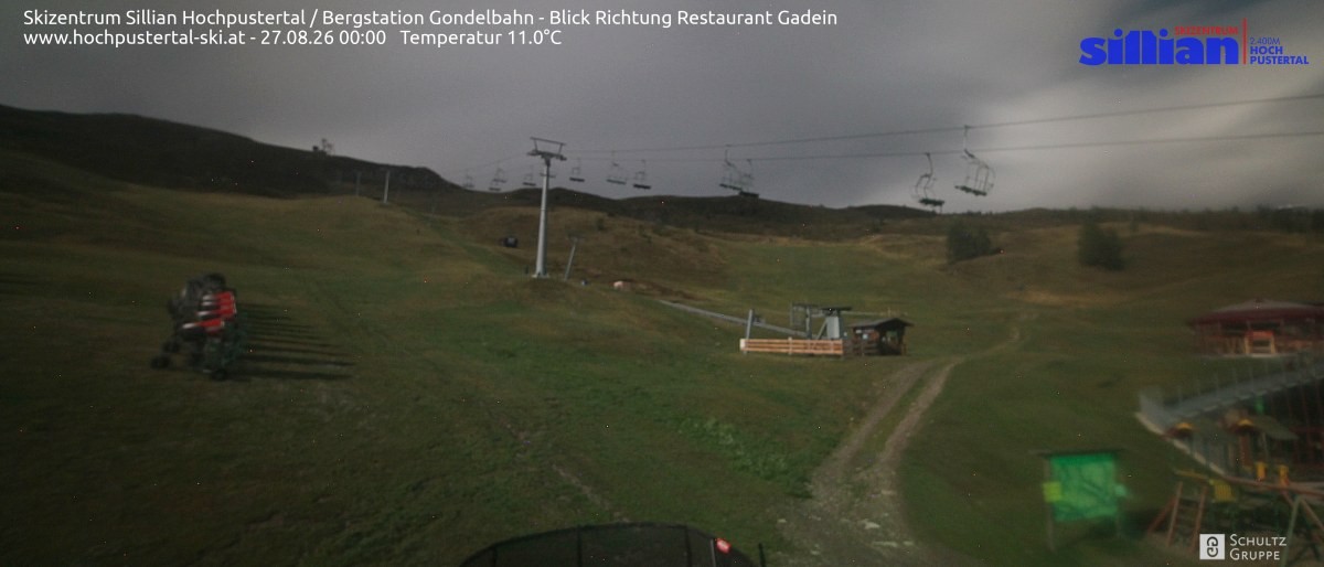 Archiv Foto Webcam Bergstation Gondelbahn in Sillian