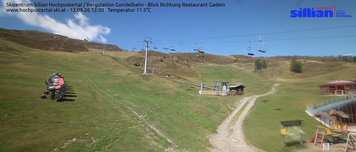 Archiv Foto Webcam Bergstation Gondelbahn in Sillian