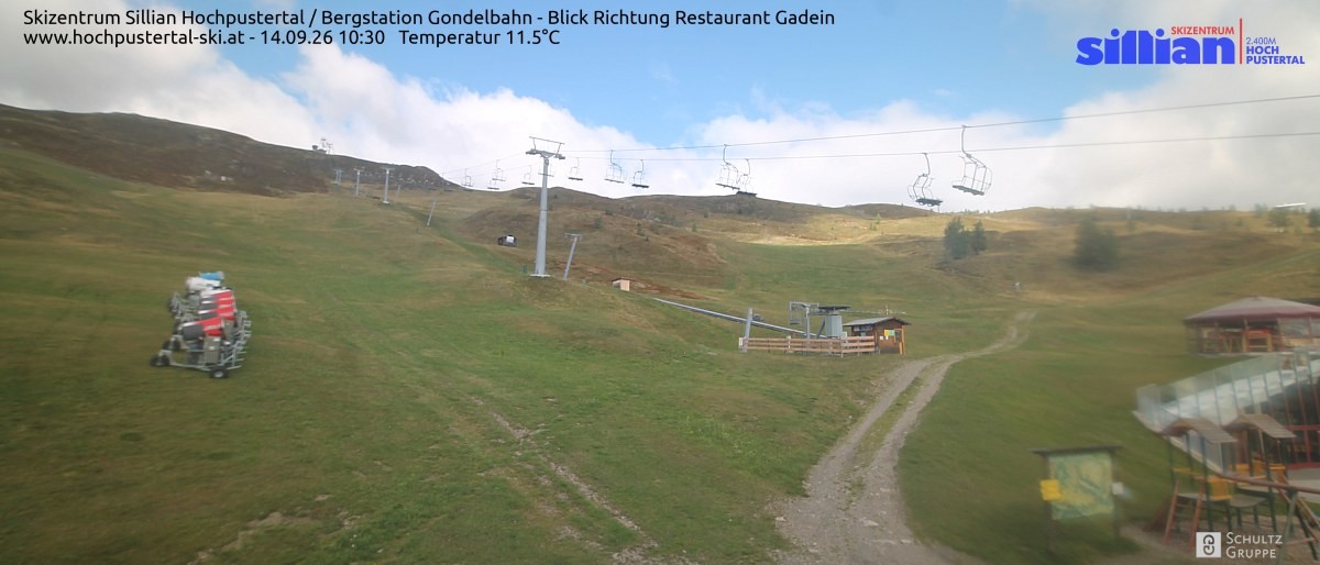 Archiv Foto Webcam Bergstation Gondelbahn in Sillian