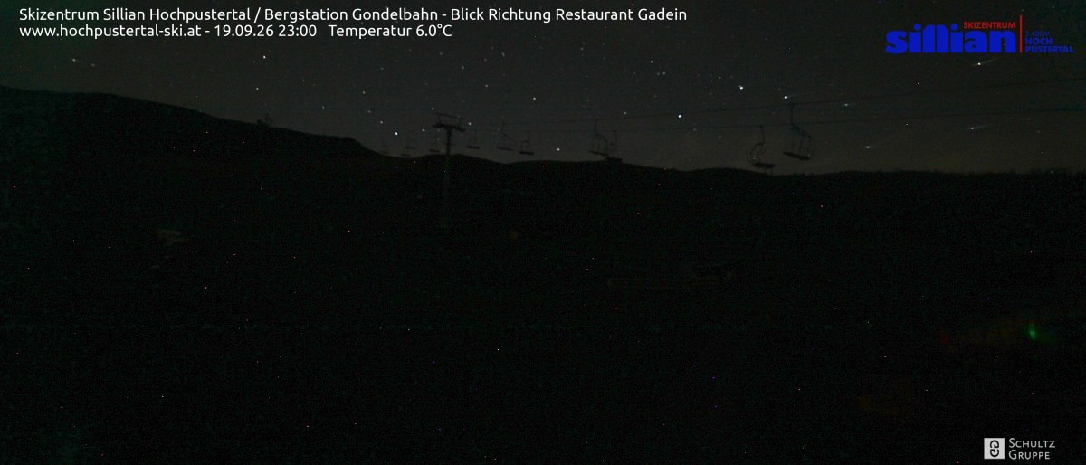 Archiv Foto Webcam Bergstation Gondelbahn in Sillian