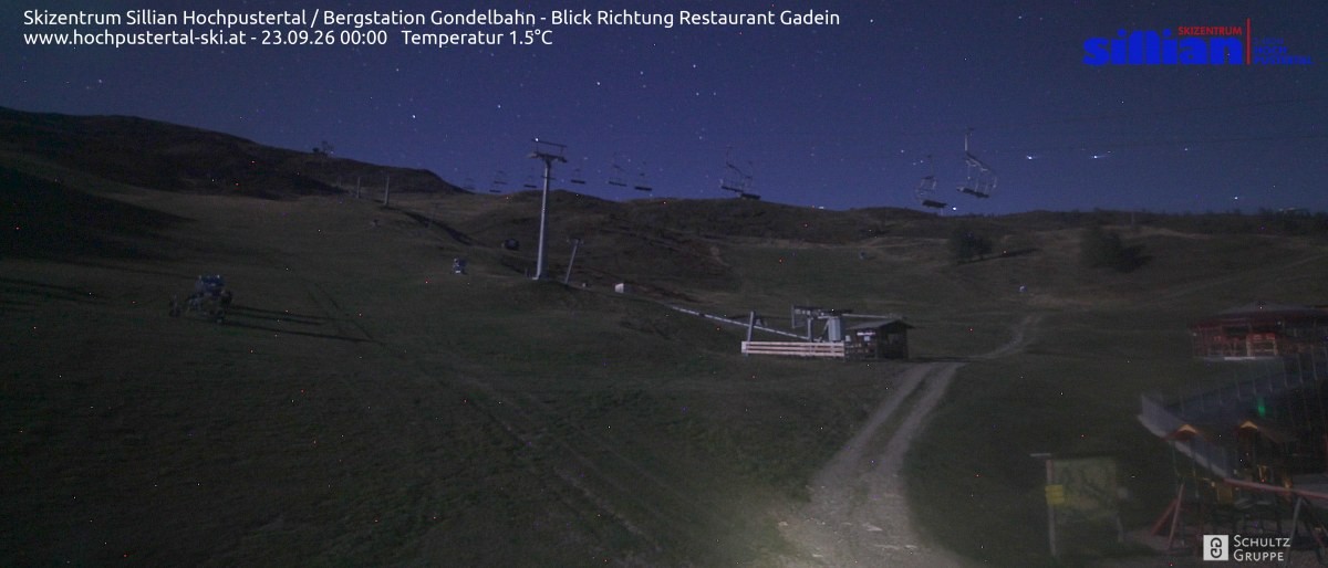 Archiv Foto Webcam Bergstation Gondelbahn in Sillian