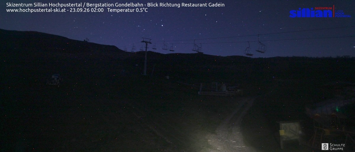 Archiv Foto Webcam Bergstation Gondelbahn in Sillian