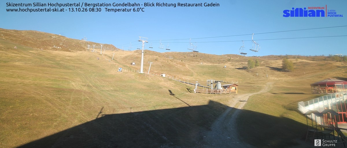 Archiv Foto Webcam Bergstation Gondelbahn in Sillian