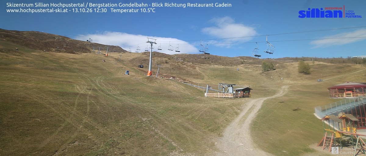 Archiv Foto Webcam Bergstation Gondelbahn in Sillian