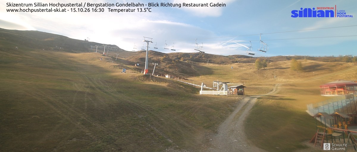 Archiv Foto Webcam Bergstation Gondelbahn in Sillian
