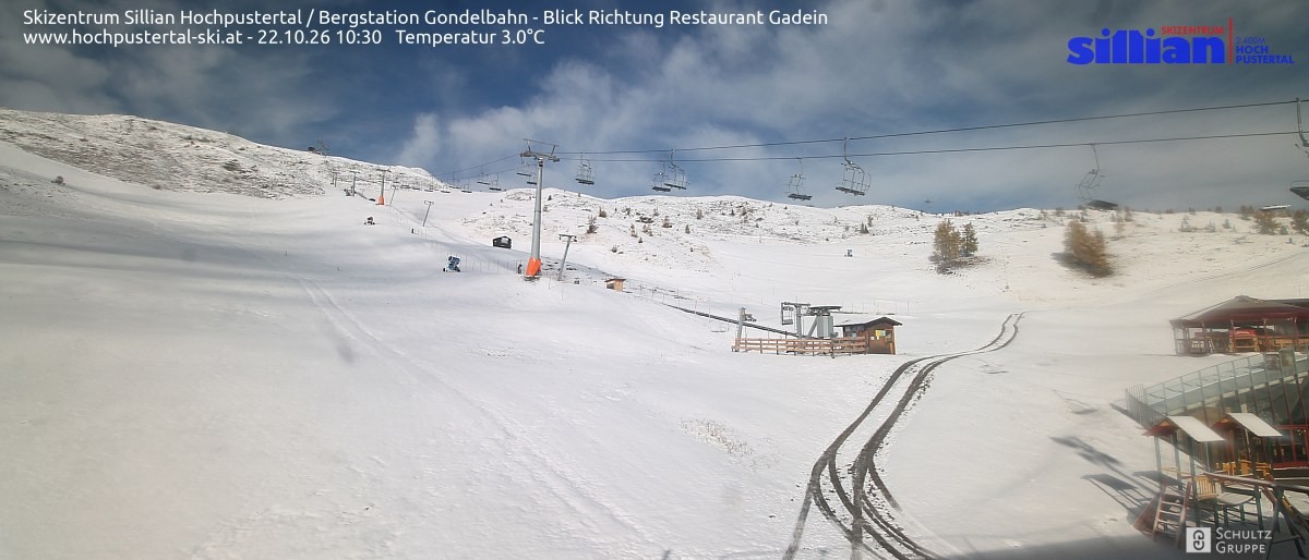 Archiv Foto Webcam Bergstation Gondelbahn in Sillian