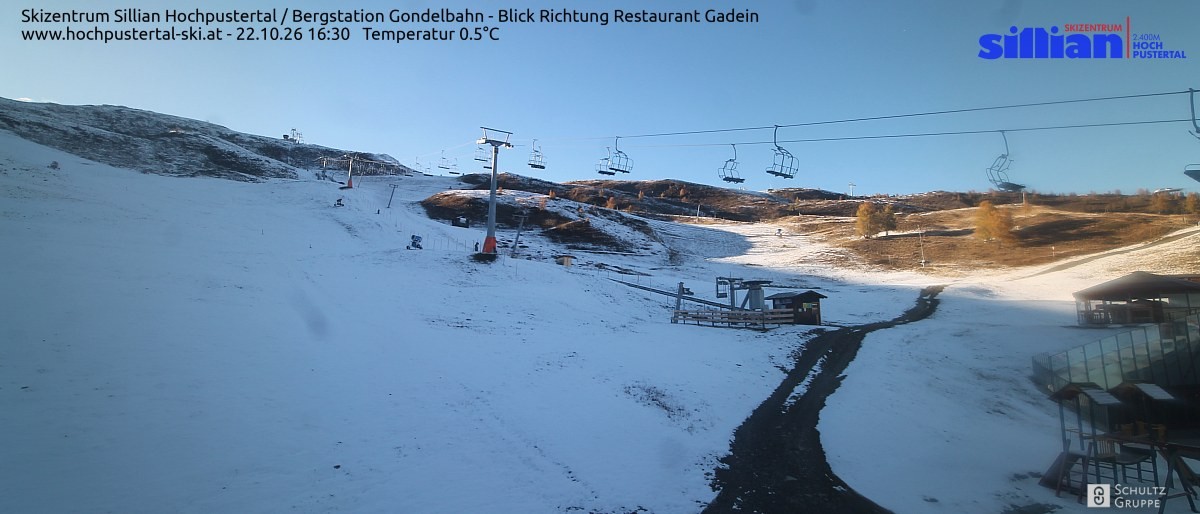 Archiv Foto Webcam Bergstation Gondelbahn in Sillian