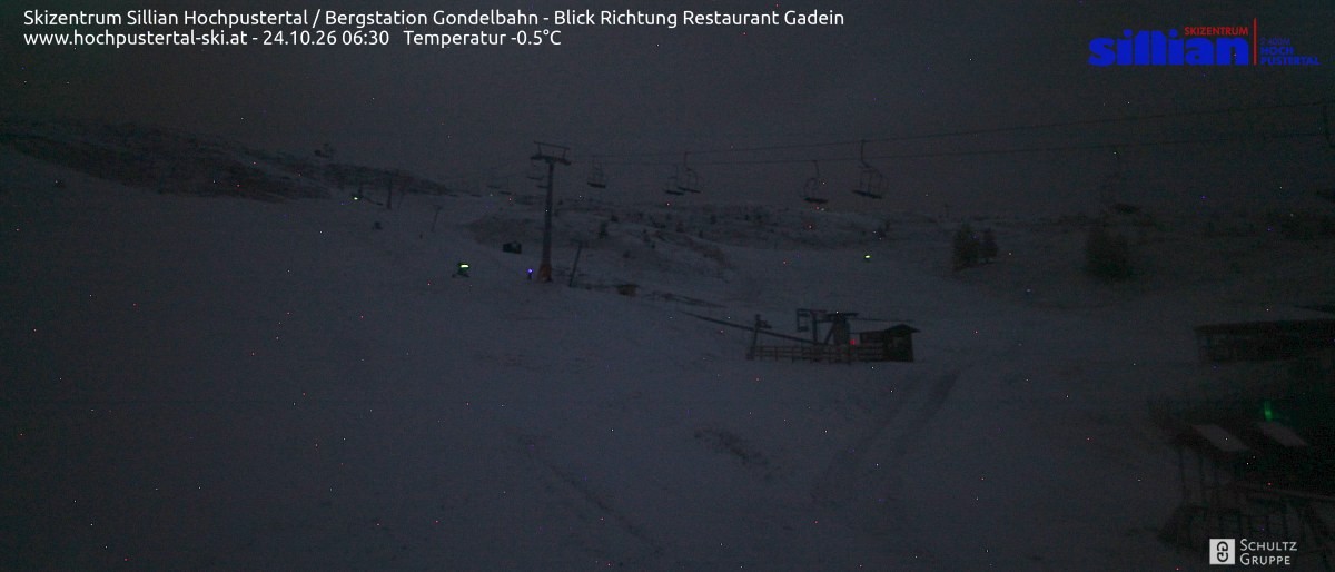 Archiv Foto Webcam Bergstation Gondelbahn in Sillian