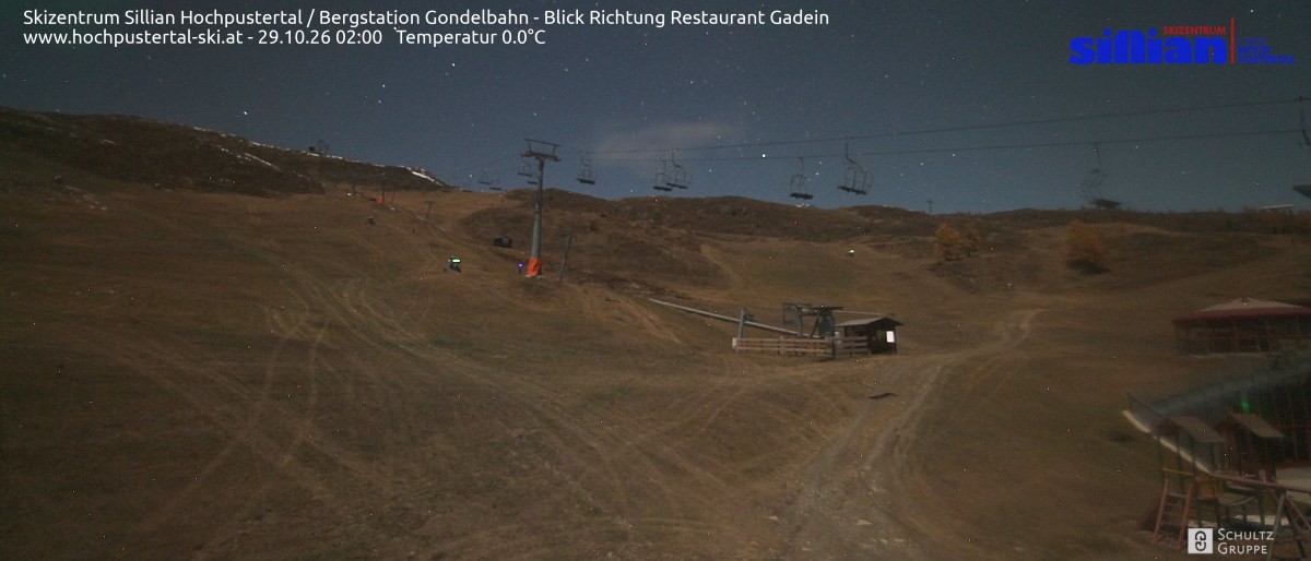 Archiv Foto Webcam Bergstation Gondelbahn in Sillian
