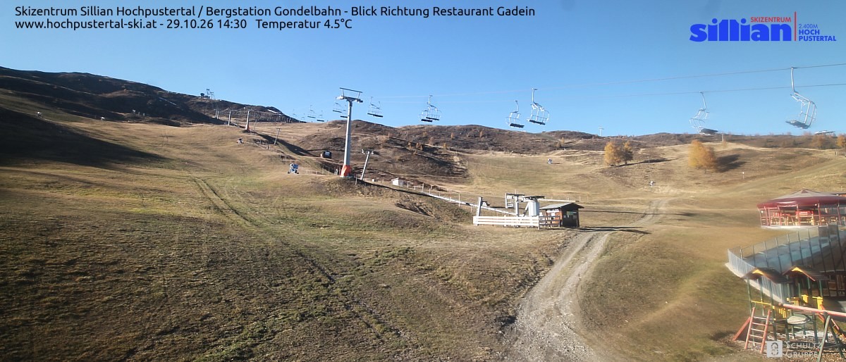 Archiv Foto Webcam Bergstation Gondelbahn in Sillian