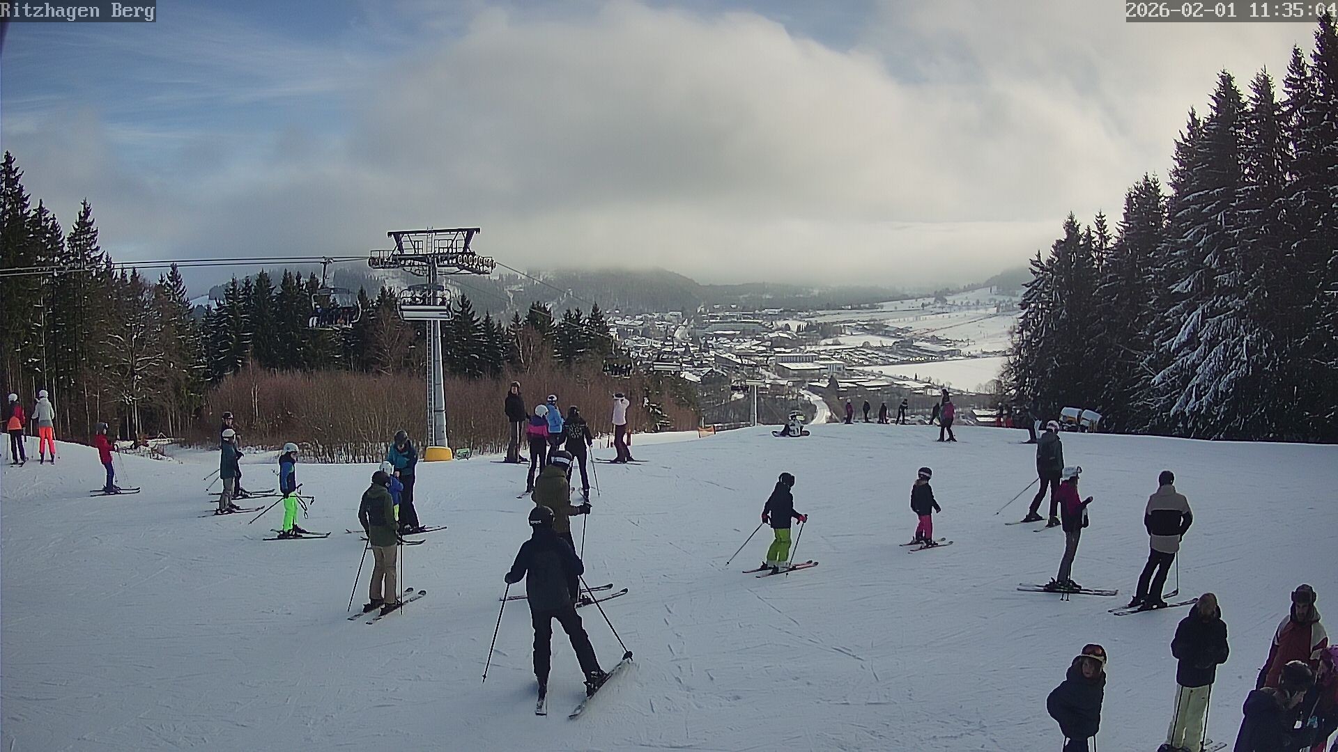 Archiv Foto Webcam Willingen: Ausblick Bergstation Ritzhagen