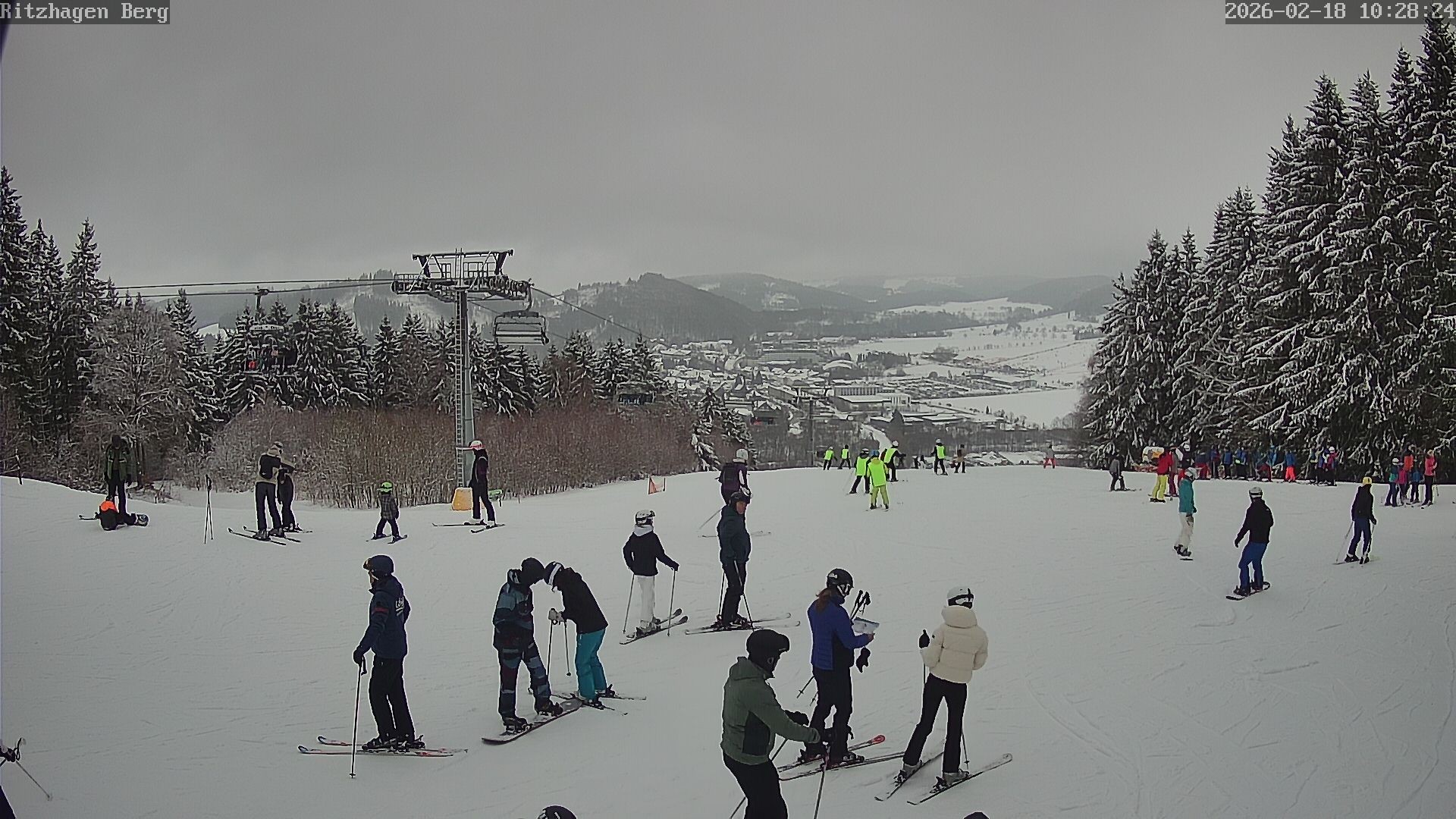 Archiv Foto Webcam Willingen: Ausblick Bergstation Ritzhagen
