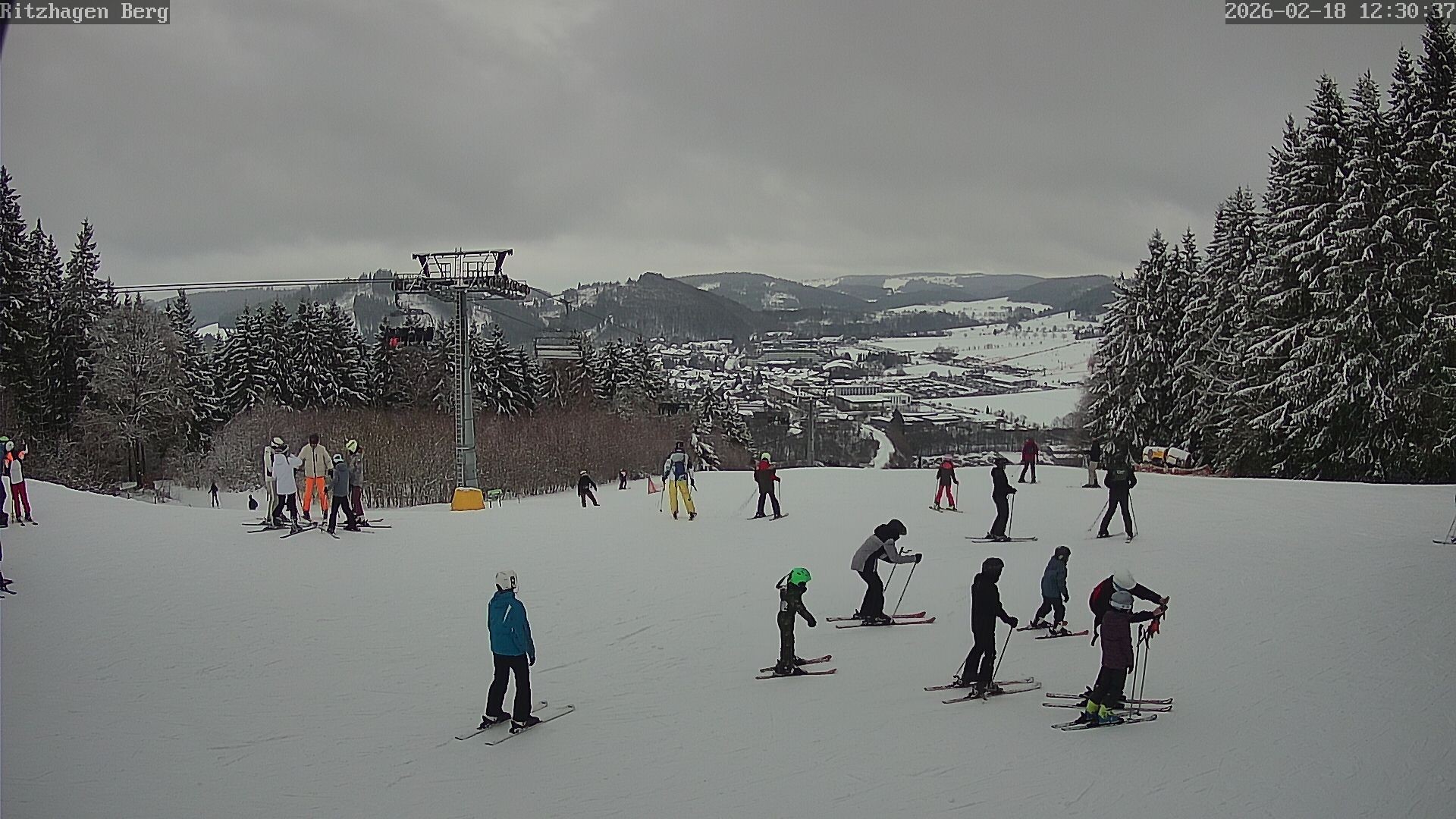 Archiv Foto Webcam Willingen: Ausblick Bergstation Ritzhagen