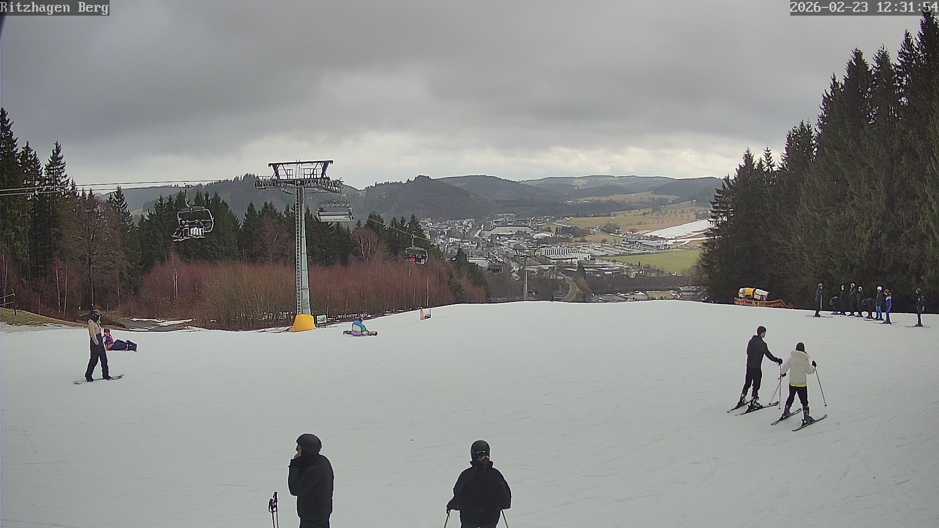 Archiv Foto Webcam Willingen: Ausblick Bergstation Ritzhagen