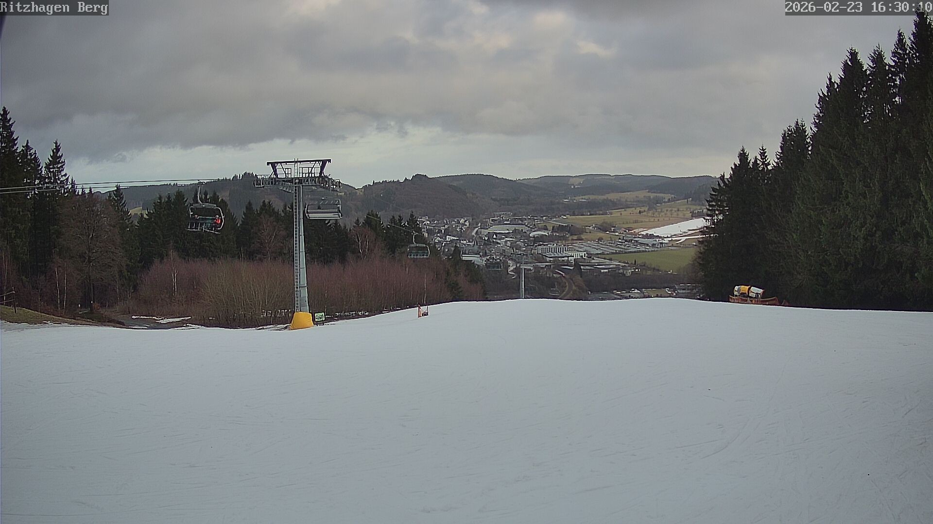 Archiv Foto Webcam Willingen: Ausblick Bergstation Ritzhagen