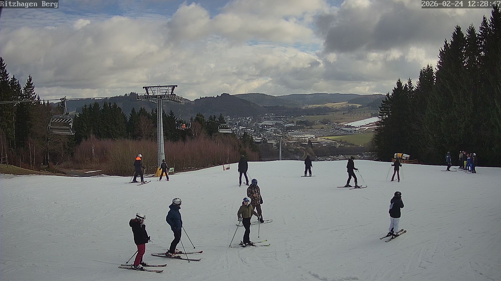 Archiv Foto Webcam Willingen: Ausblick Bergstation Ritzhagen