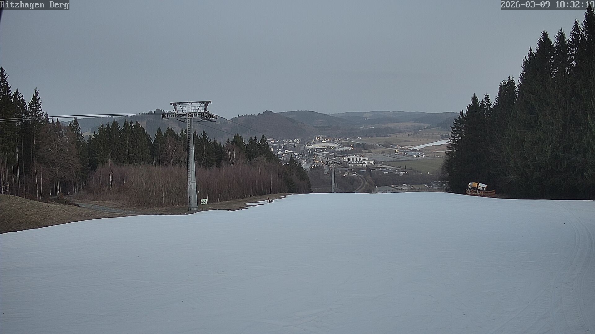 Archiv Foto Webcam Willingen: Ausblick Bergstation Ritzhagen