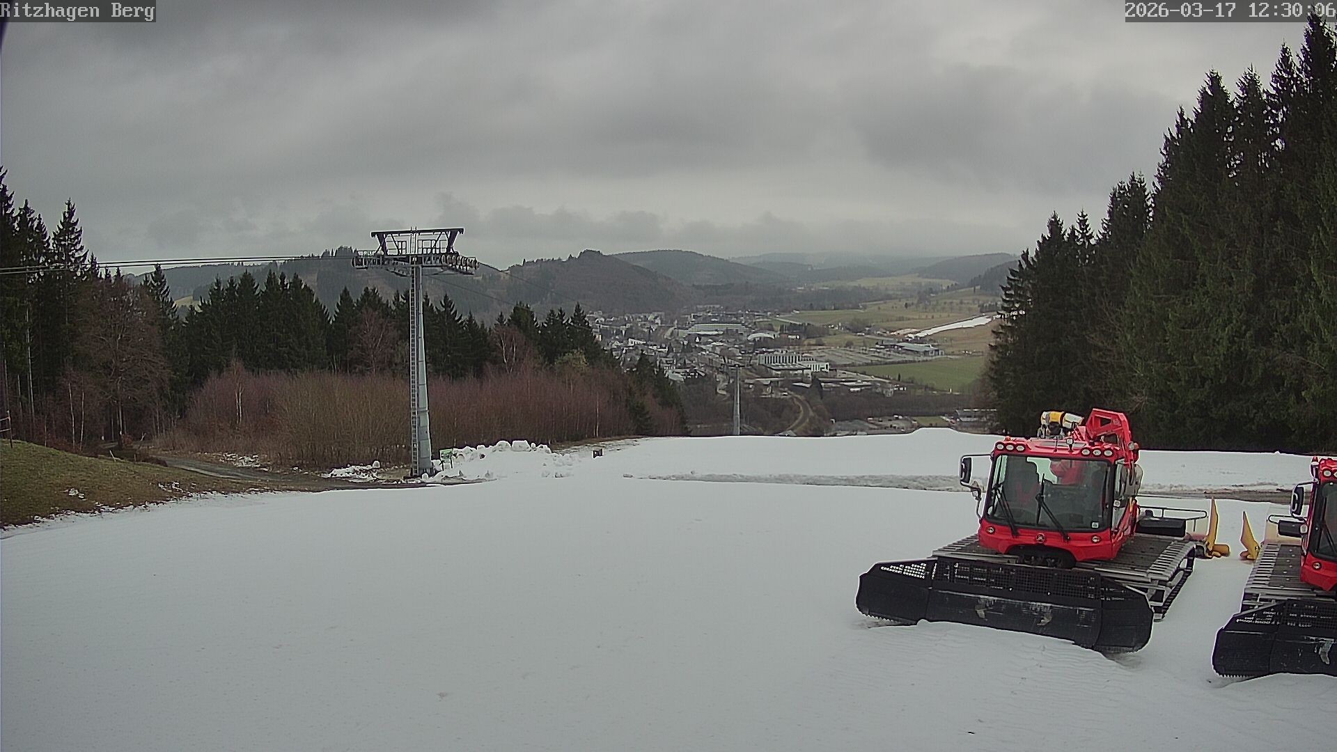 Archiv Foto Webcam Willingen: Ausblick Bergstation Ritzhagen