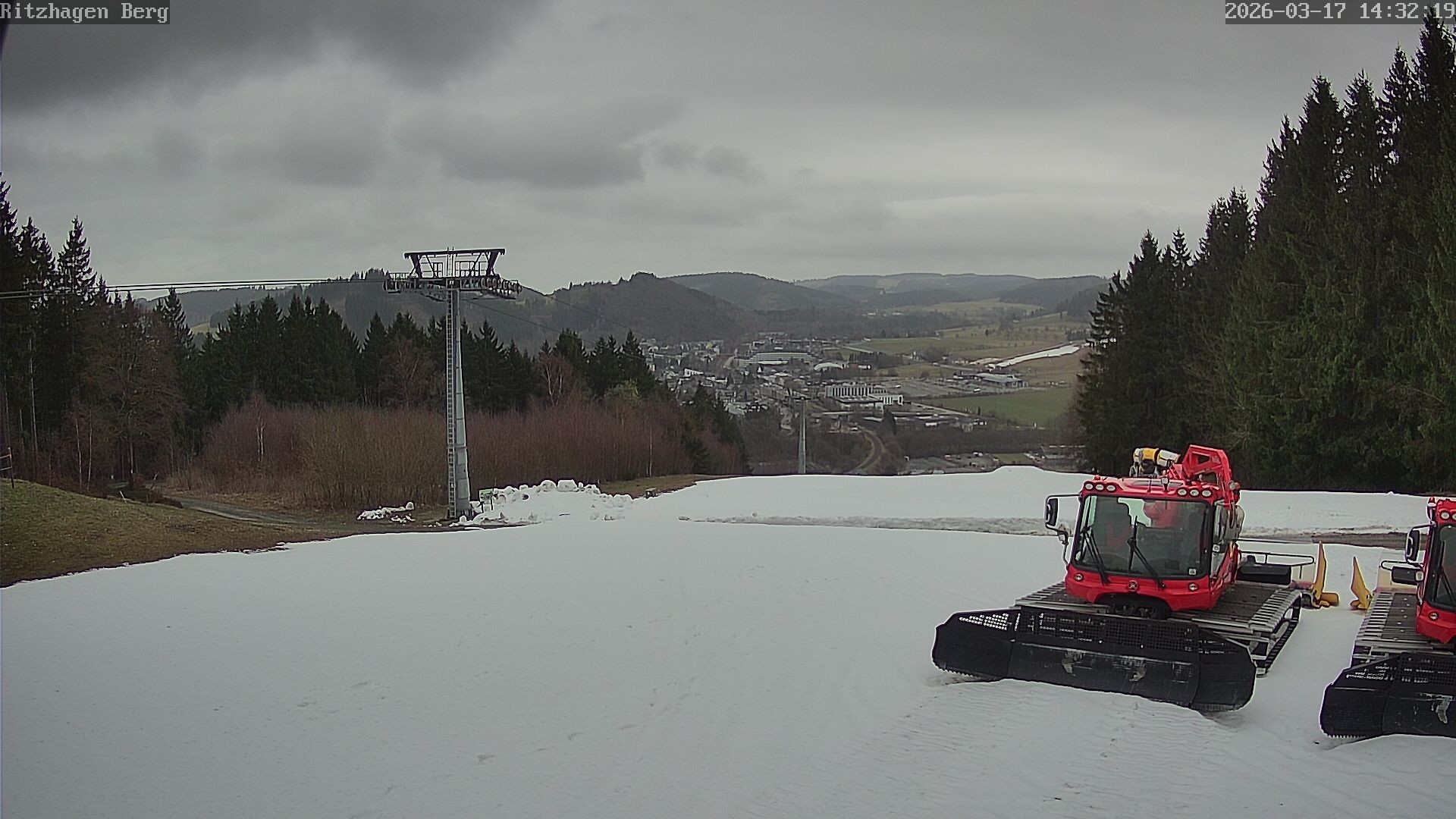 Archiv Foto Webcam Willingen: Ausblick Bergstation Ritzhagen
