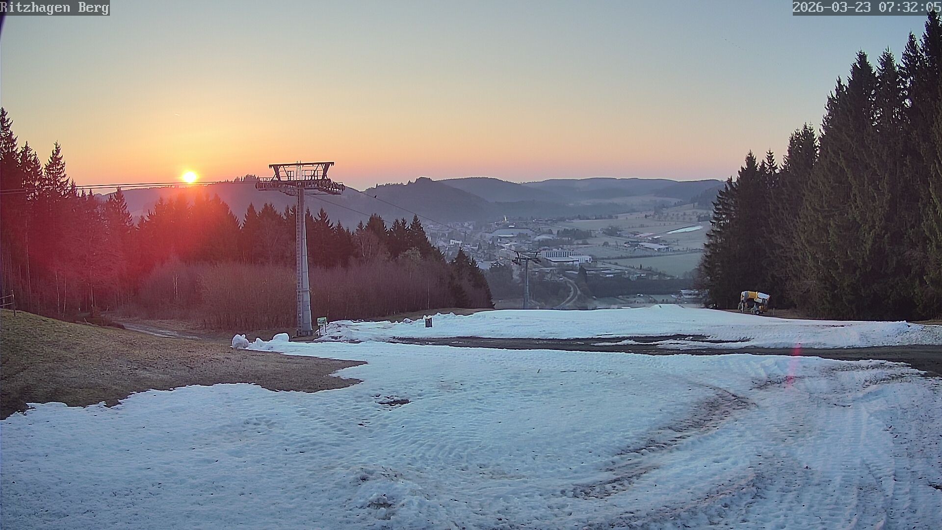 Archiv Foto Webcam Willingen: Ausblick Bergstation Ritzhagen