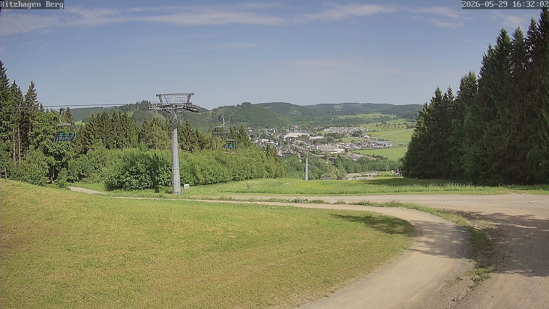 Archiv Foto Webcam Willingen: Ausblick Bergstation Ritzhagen