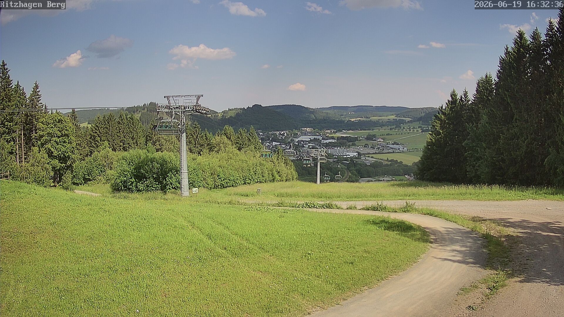 Archiv Foto Webcam Willingen: Ausblick Bergstation Ritzhagen