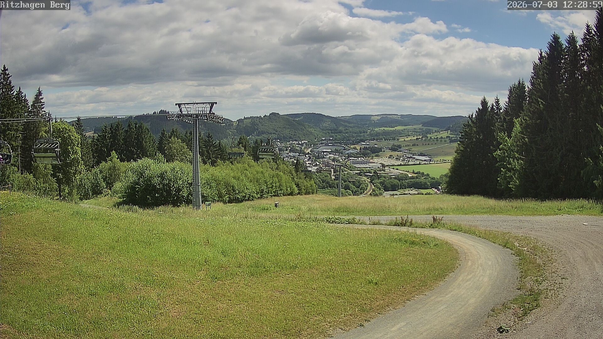Archiv Foto Webcam Willingen: Ausblick Bergstation Ritzhagen