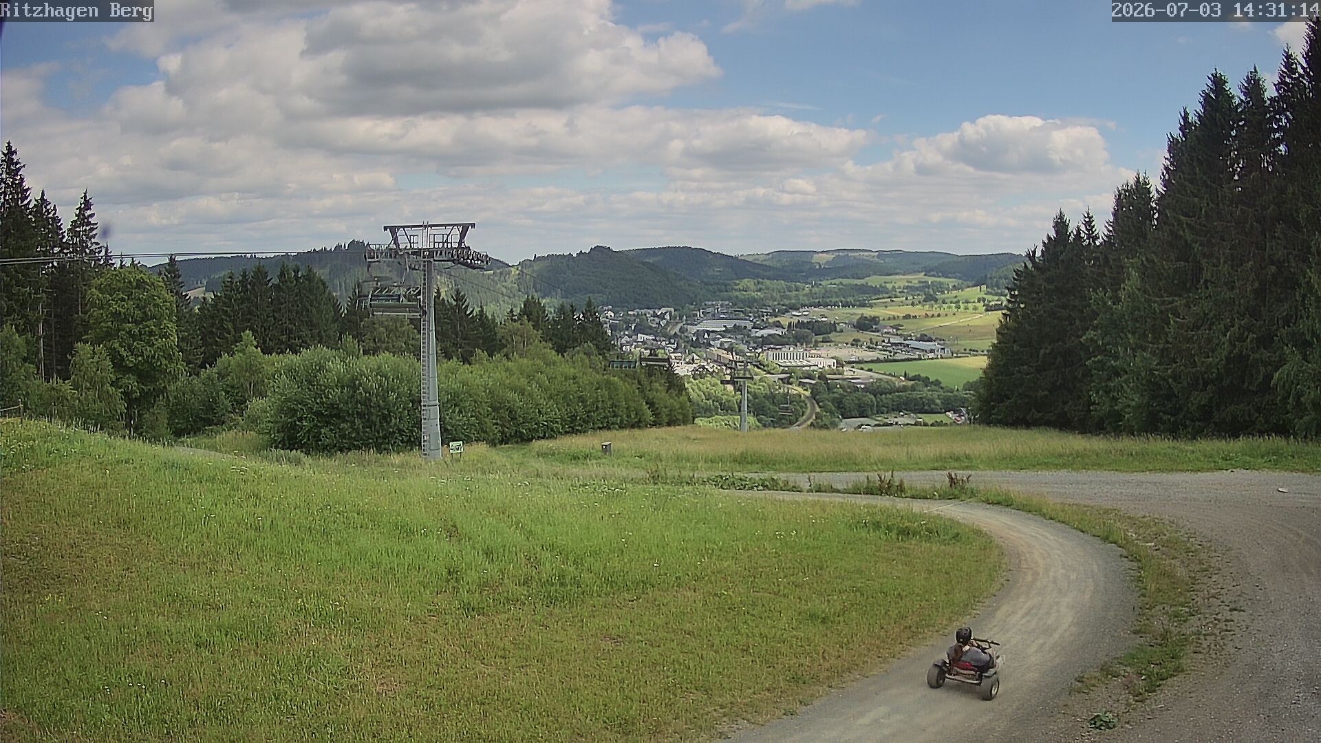 Archiv Foto Webcam Willingen: Ausblick Bergstation Ritzhagen