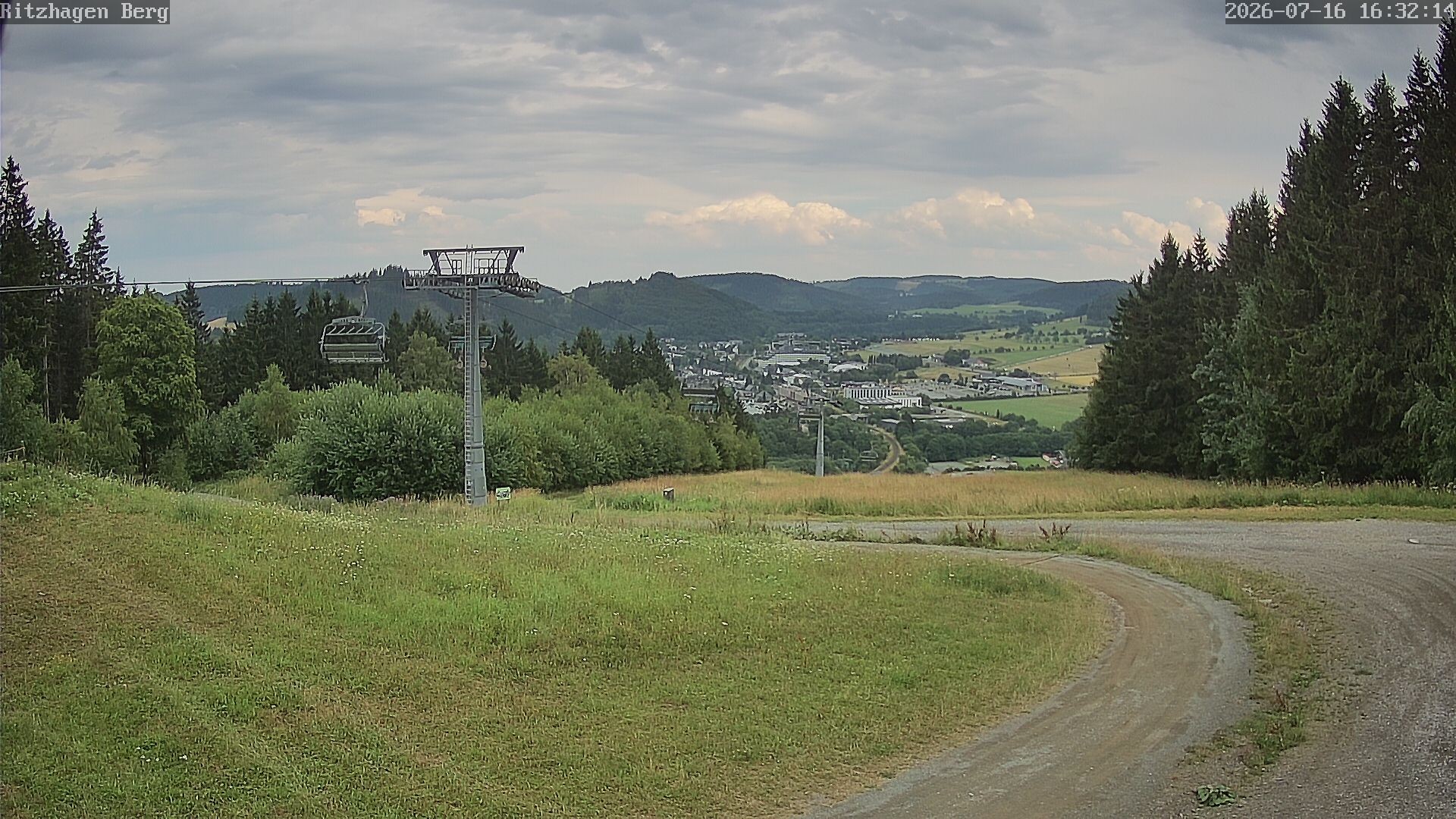Archiv Foto Webcam Willingen: Ausblick Bergstation Ritzhagen