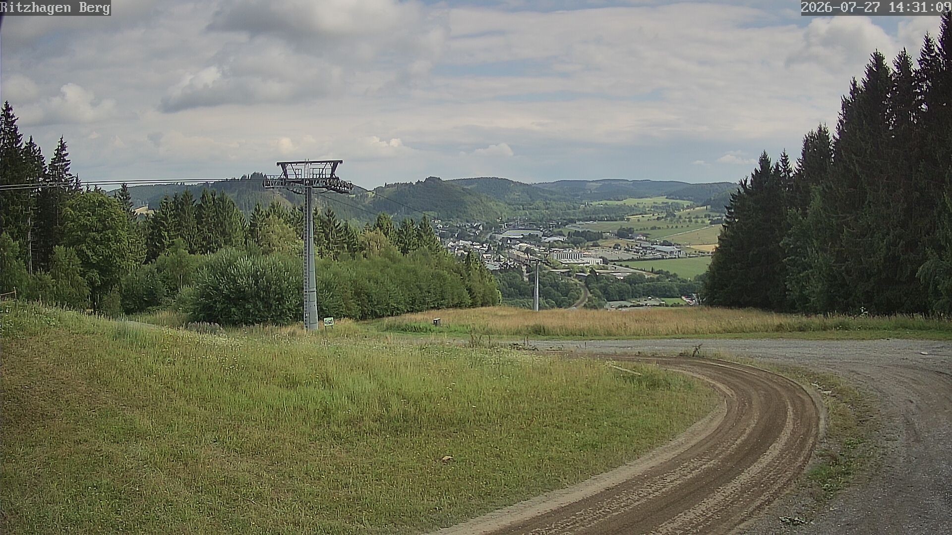 Archiv Foto Webcam Willingen: Ausblick Bergstation Ritzhagen