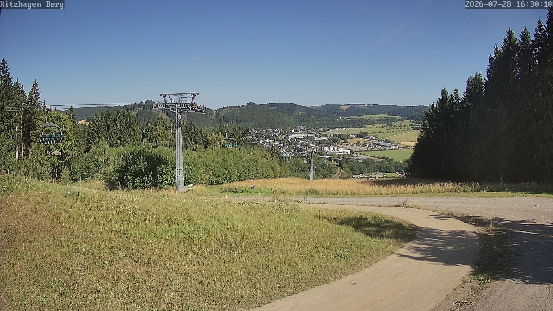 Archiv Foto Webcam Willingen: Ausblick Bergstation Ritzhagen