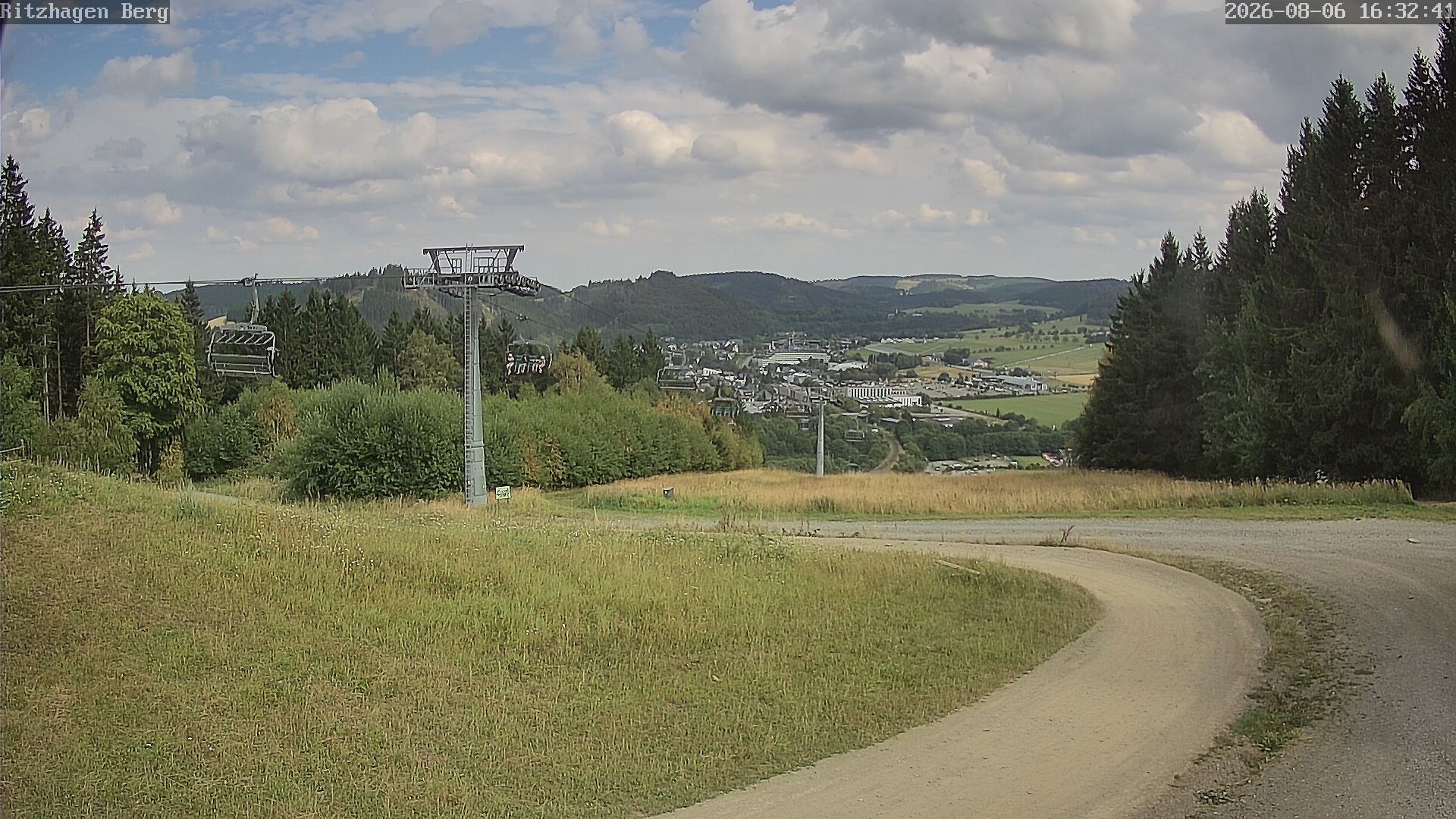 Archiv Foto Webcam Willingen: Ausblick Bergstation Ritzhagen