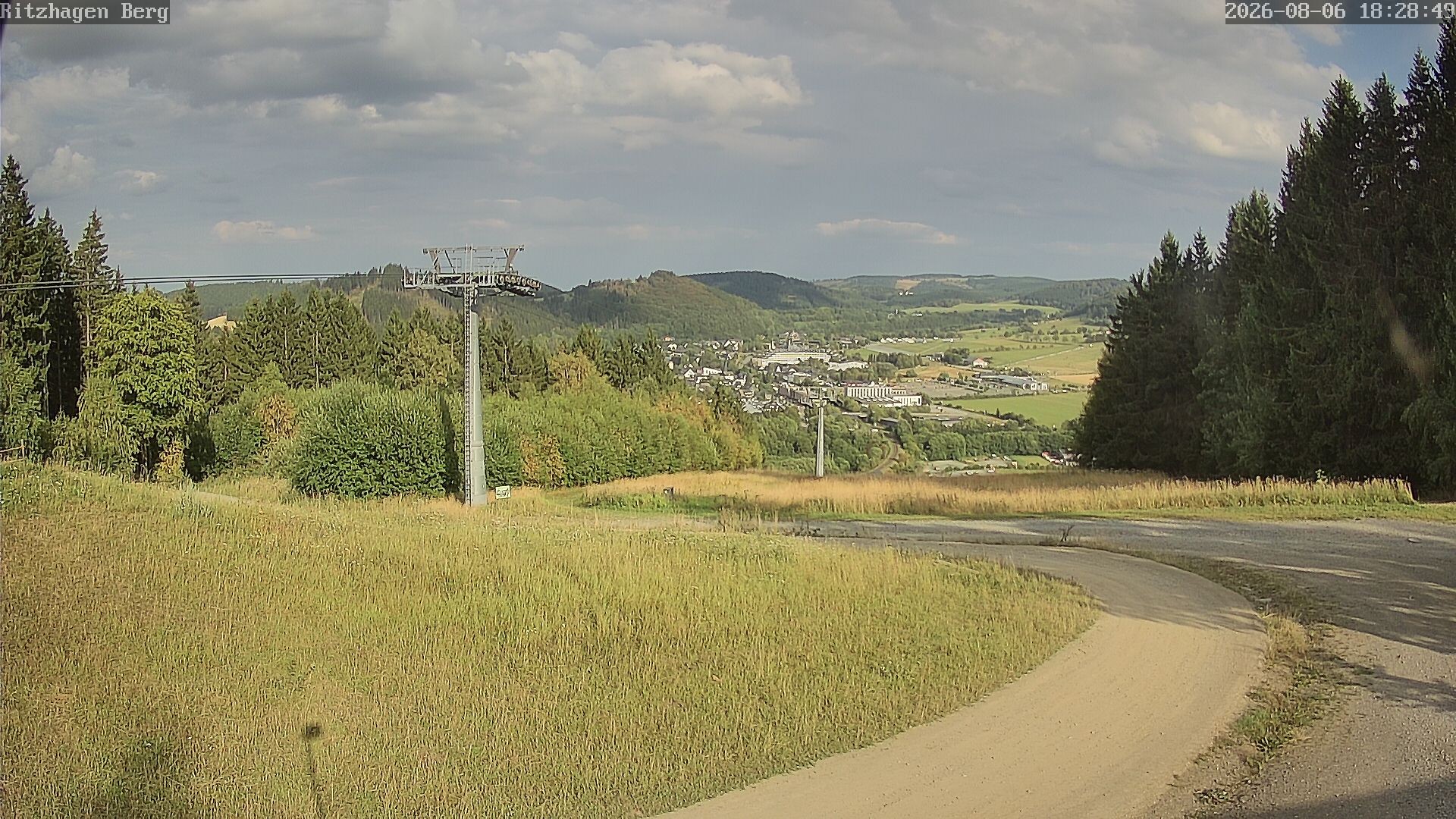 Archiv Foto Webcam Willingen: Ausblick Bergstation Ritzhagen