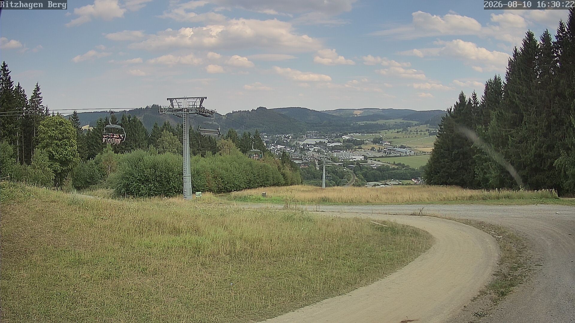 Archiv Foto Webcam Willingen: Ausblick Bergstation Ritzhagen
