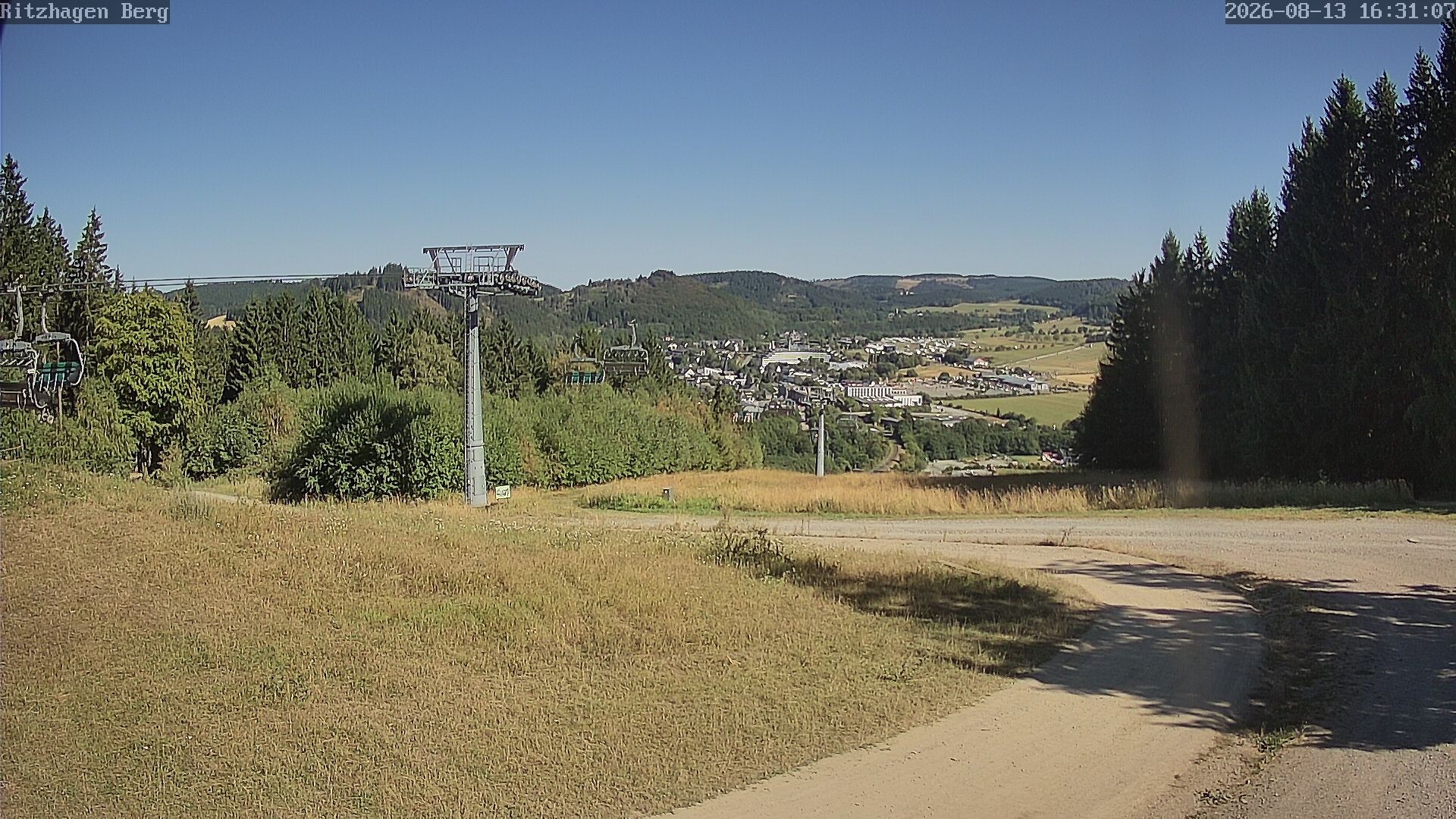 Archiv Foto Webcam Willingen: Ausblick Bergstation Ritzhagen