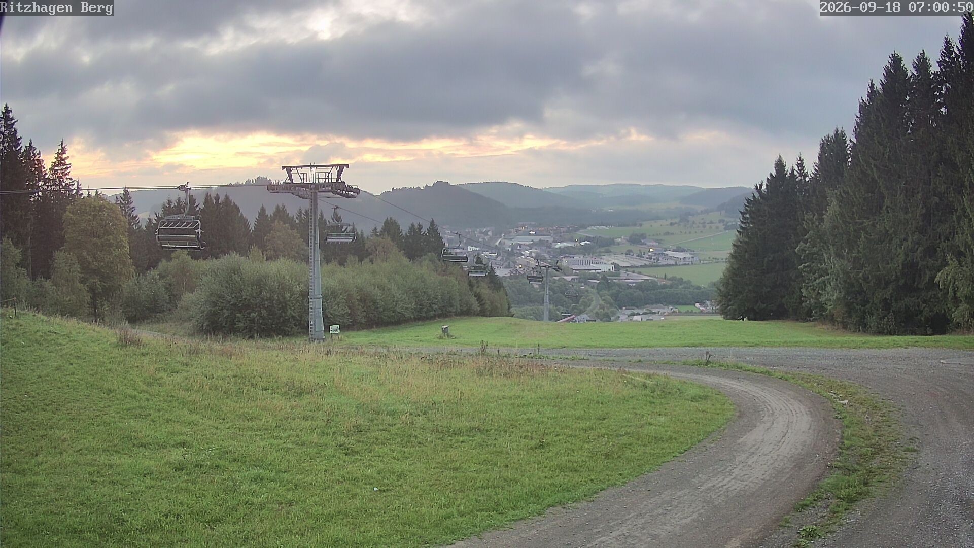 Archiv Foto Webcam Willingen: Ausblick Bergstation Ritzhagen