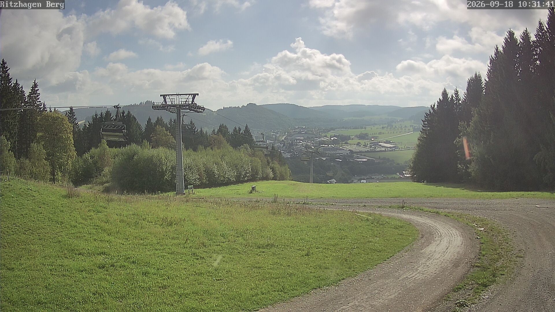 Archiv Foto Webcam Willingen: Ausblick Bergstation Ritzhagen