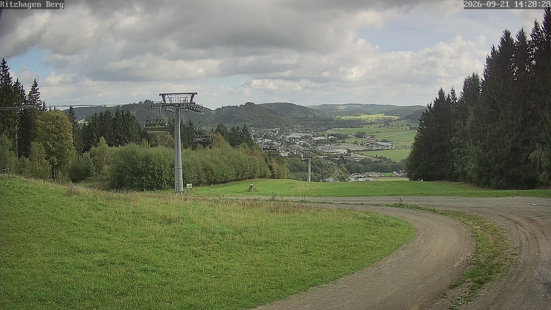 Archiv Foto Webcam Willingen: Ausblick Bergstation Ritzhagen