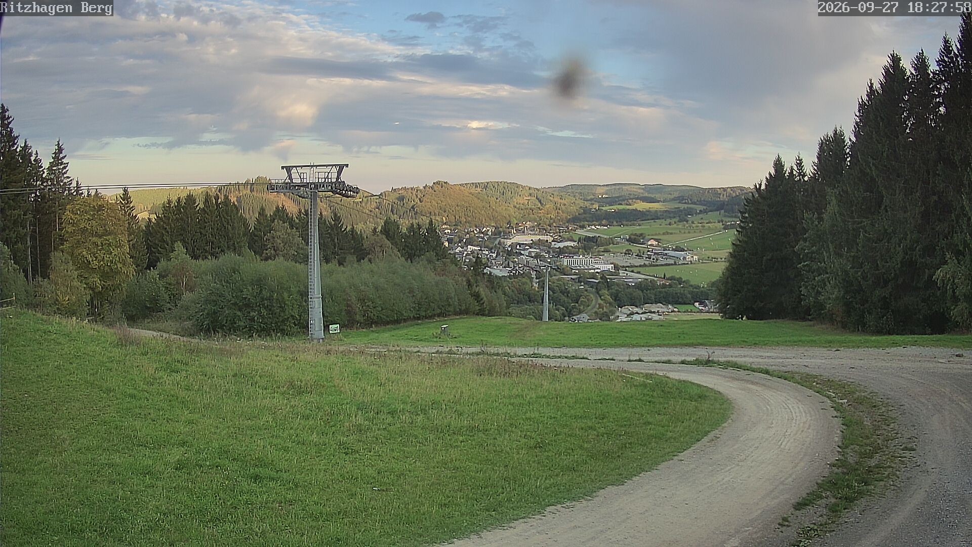 Archiv Foto Webcam Willingen: Ausblick Bergstation Ritzhagen
