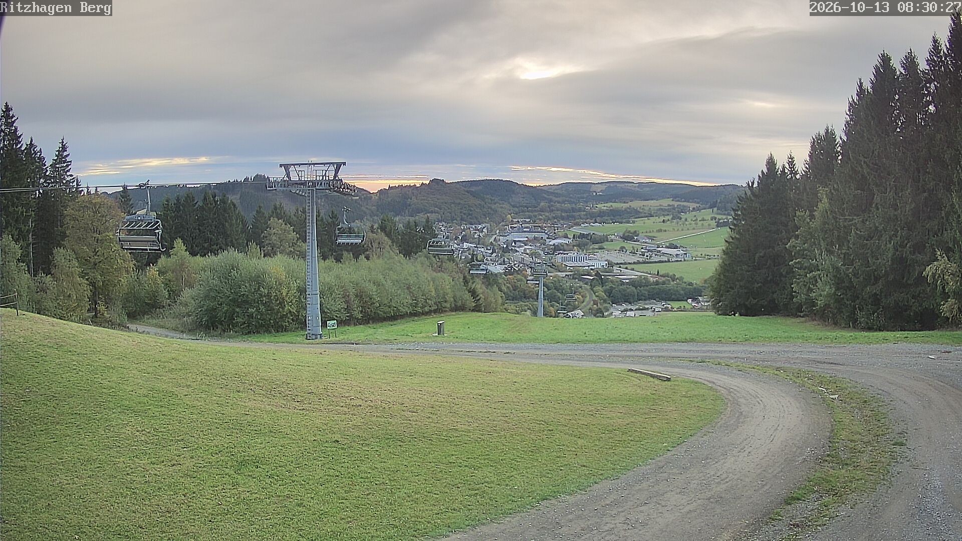 Archiv Foto Webcam Willingen: Ausblick Bergstation Ritzhagen
