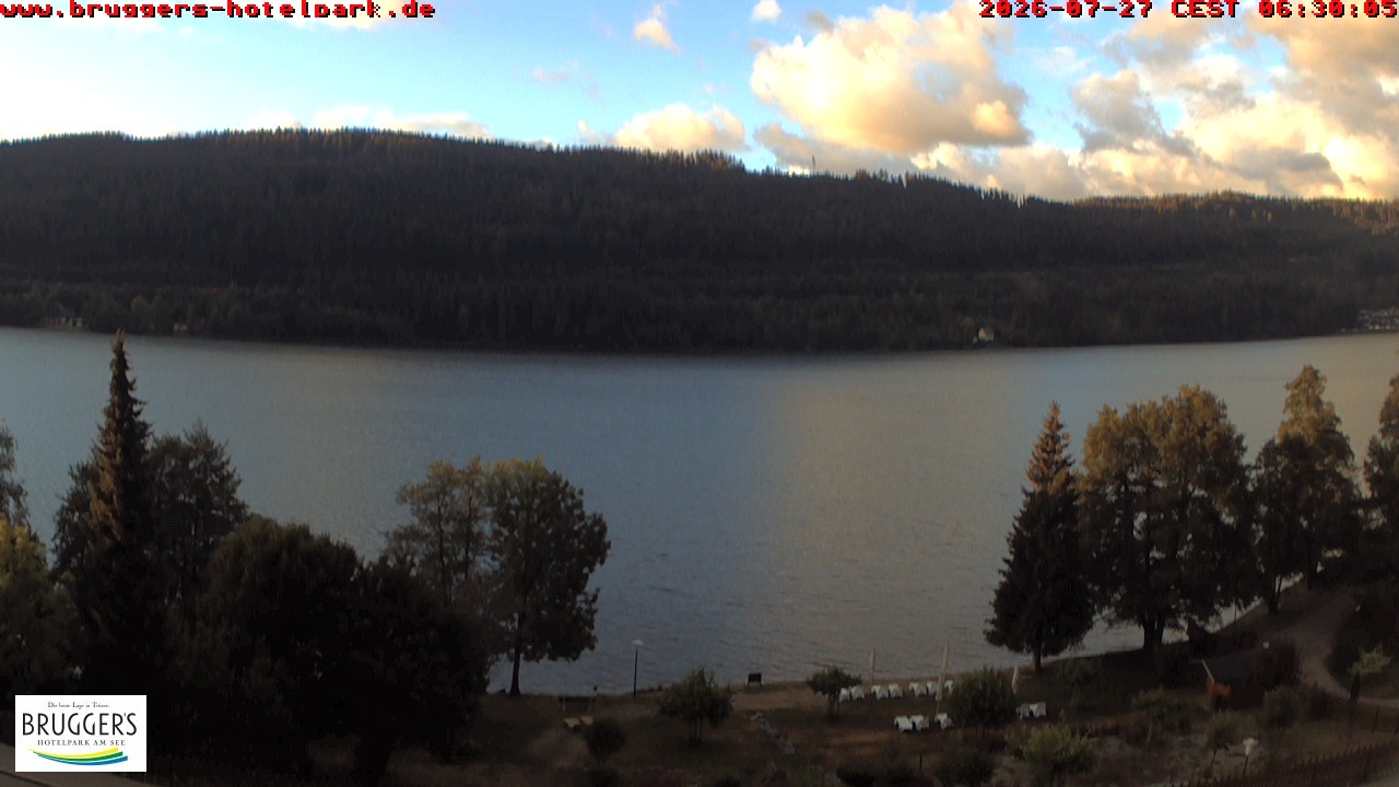 Archived image Webcam Titisee (Black Forest)