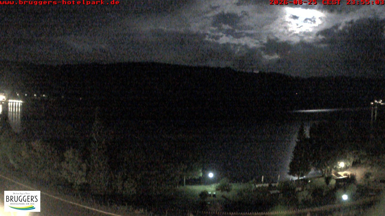 Archived image Webcam Titisee (Black Forest)