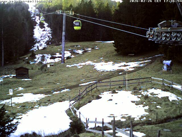 Archived image Webcam Base station of Belchen-Cablecar