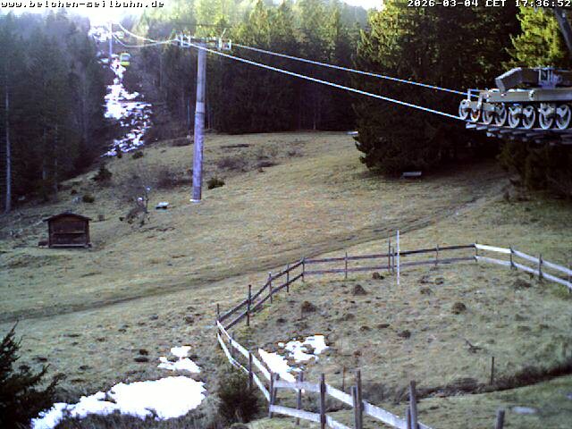 Archived image Webcam Base station of Belchen-Cablecar