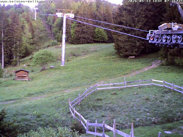 Archived image Webcam Base station of Belchen-Cablecar