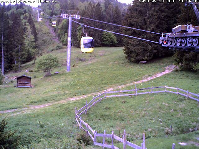 Archived image Webcam Base station of Belchen-Cablecar